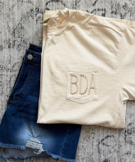Monogram Pocket Tee🤍