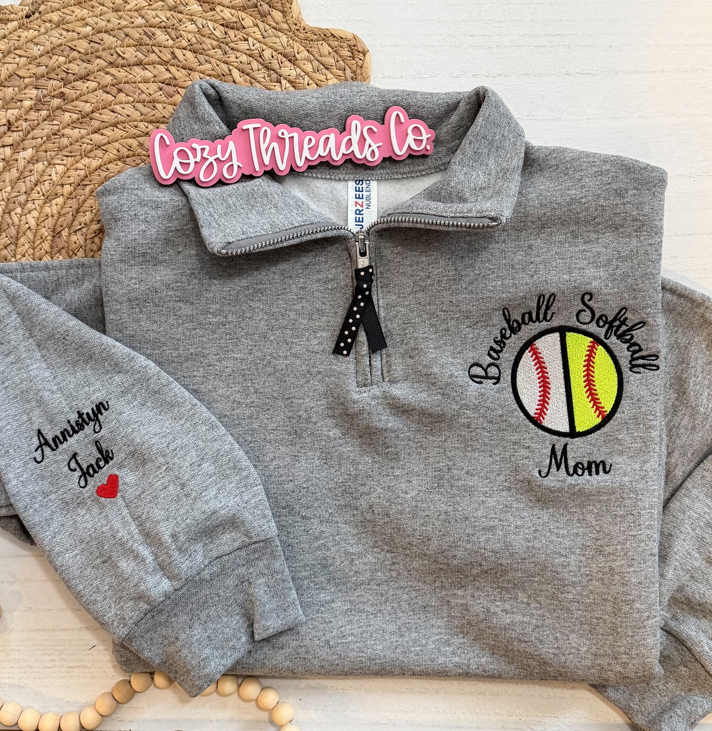 Softball & Baseball Mom 🥎⚾️